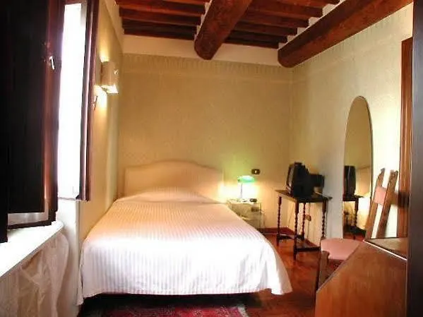 ***  Relais Oroscopo Hotel Sansepolcro Italy